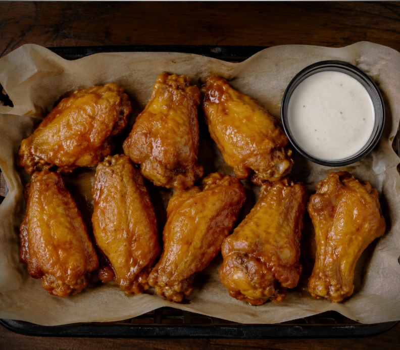 wings and sauce